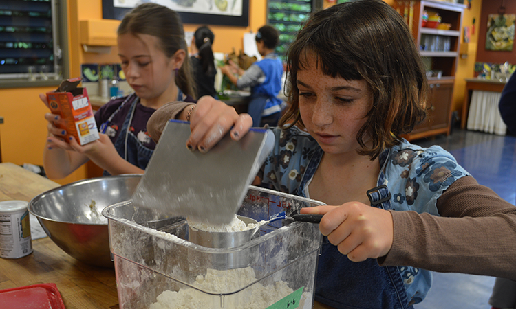 Cooking with Science at the Edible Schoolyard Berkeley | The Edible ...